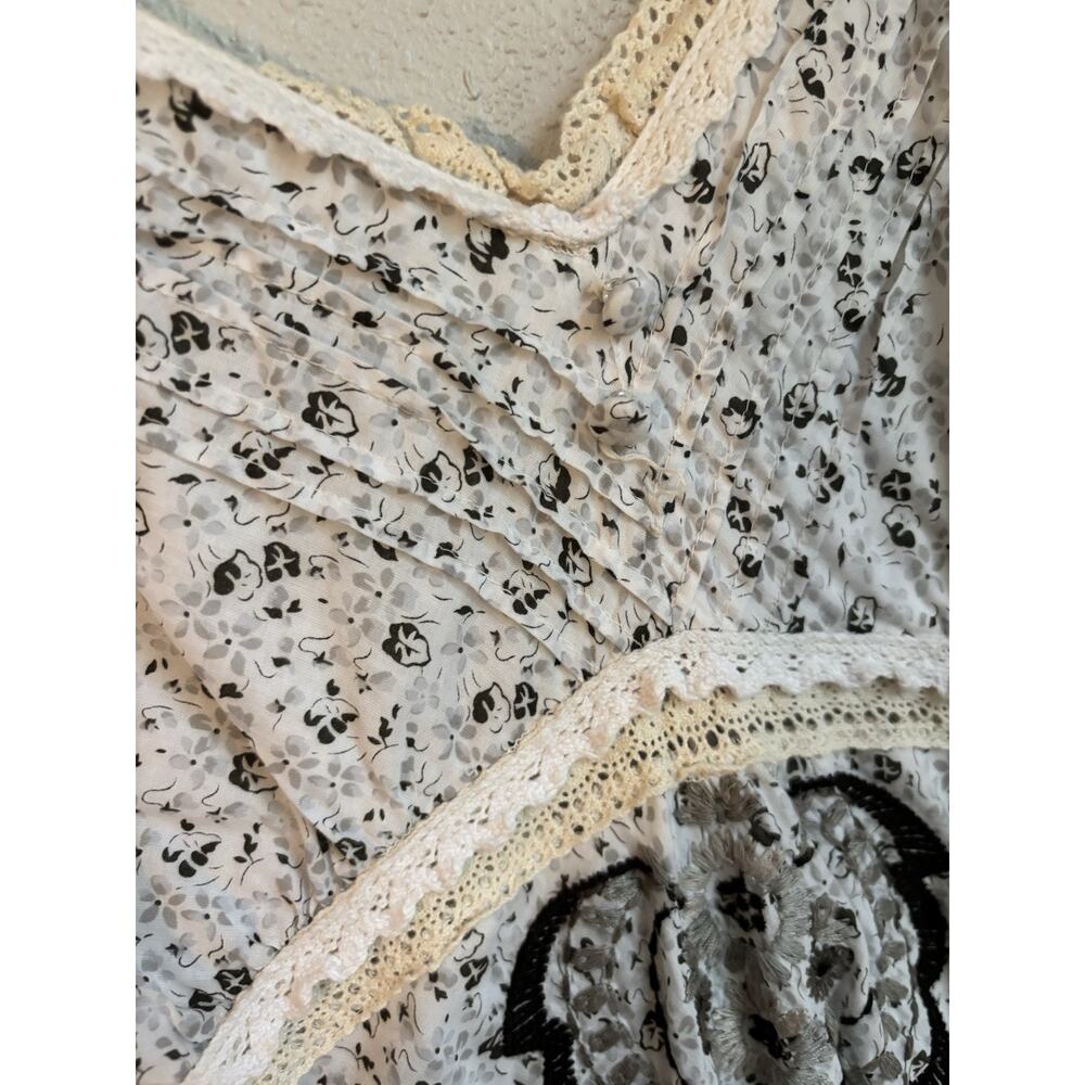 JOHNNY WAS Embroidered Sleeveless Maxi Dress Straps Boho Beauty Sz 12 - Picture 4 of 9